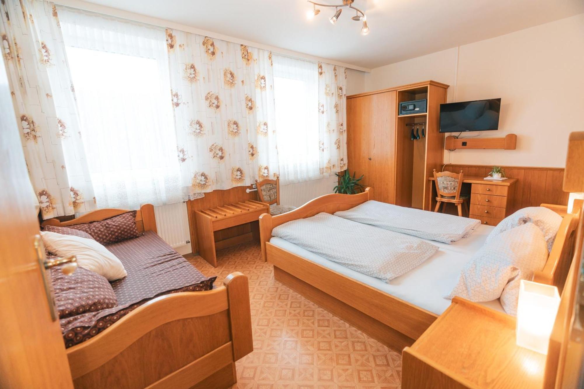 Gasthaus Bauer Grafenschlag Экстерьер фото